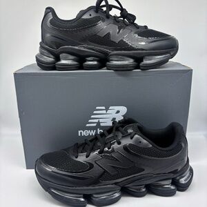 New Balance Unisex ABZORB 2000 / Triple Black